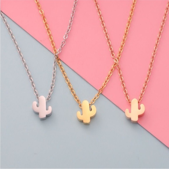 Jewelry - Cactus Pendant Necklace- Rose Gold